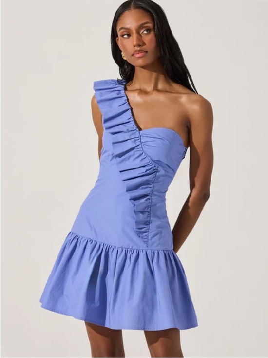 Astr Dresses & Skirts - ASTR‎ the Label One Shoulder Ruffle Mini Dress New!